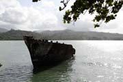 Vrak ve městě, Baracoa. Kuba.