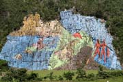 Mural de la Prehistoria, Údolí Vinales (Valle de Vinales). Kuba.