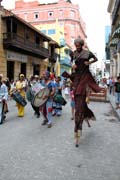 Pouliční umělci, stará Havana (Habana Vieja). Kuba.