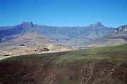 Amphhiteater, Royal Natal Národní park, Drakensberg. Jihoafrická republika.